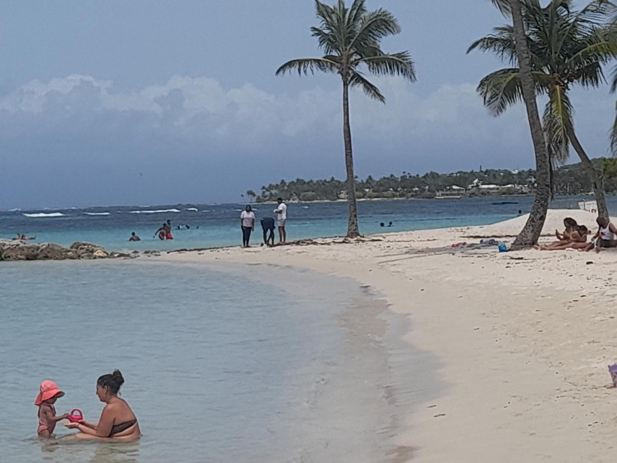 Plage Et Vacance Sainte-Anne  Exterior photo